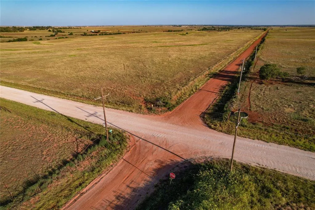 Photo 35 — 160 Acres - E 1140 & N 1860 Roads, Sayre, OK 73662