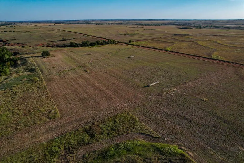 Photo 39 — 160 Acres - E 1140 & N 1860 Roads, Sayre, OK 73662