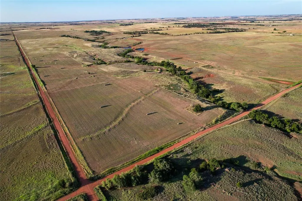 Photo 46 — 160 Acres - E 1140 & N 1860 Roads, Sayre, OK 73662