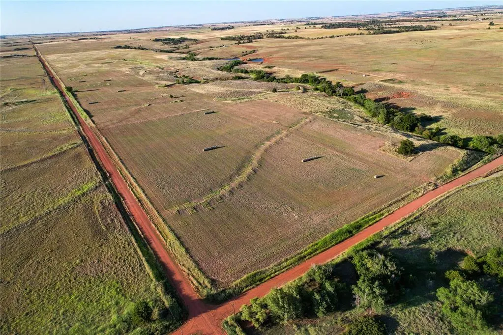 Photo 47 — 160 Acres - E 1140 & N 1860 Roads, Sayre, OK 73662