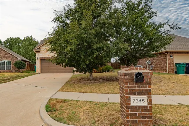 Photo 2 — 7345 NW 148th Street, Oklahoma City, OK 73142