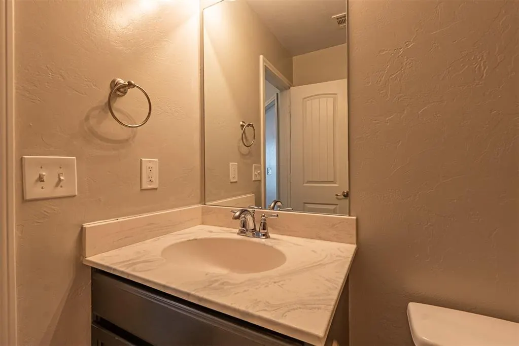 Photo 39 — 7345 NW 148th Street, Oklahoma City, OK 73142