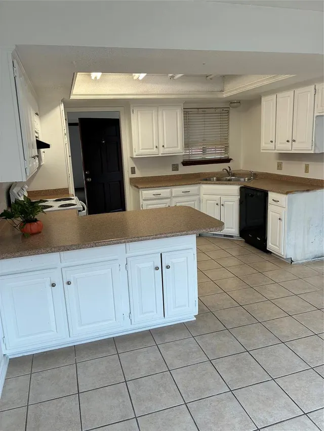 Photo 2 — 6816 NW 131st Street, Oklahoma City, OK 73142