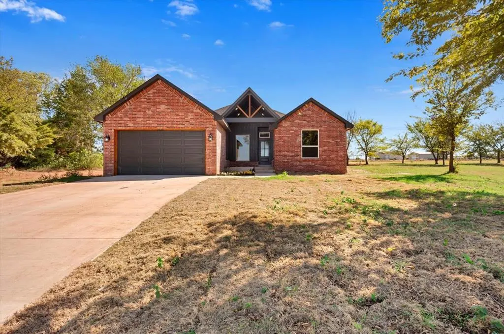 Front exterior — 2345 Dixie Drive, Blanchard, OK 73010
