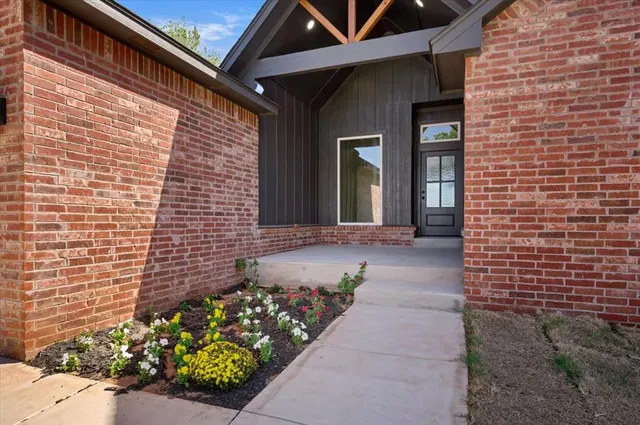 Photo 6 — 2345 Dixie Drive, Blanchard, OK 73010
