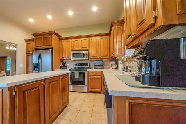 Photo 8 — 3587 Remington Place Road, Norman, OK 73072