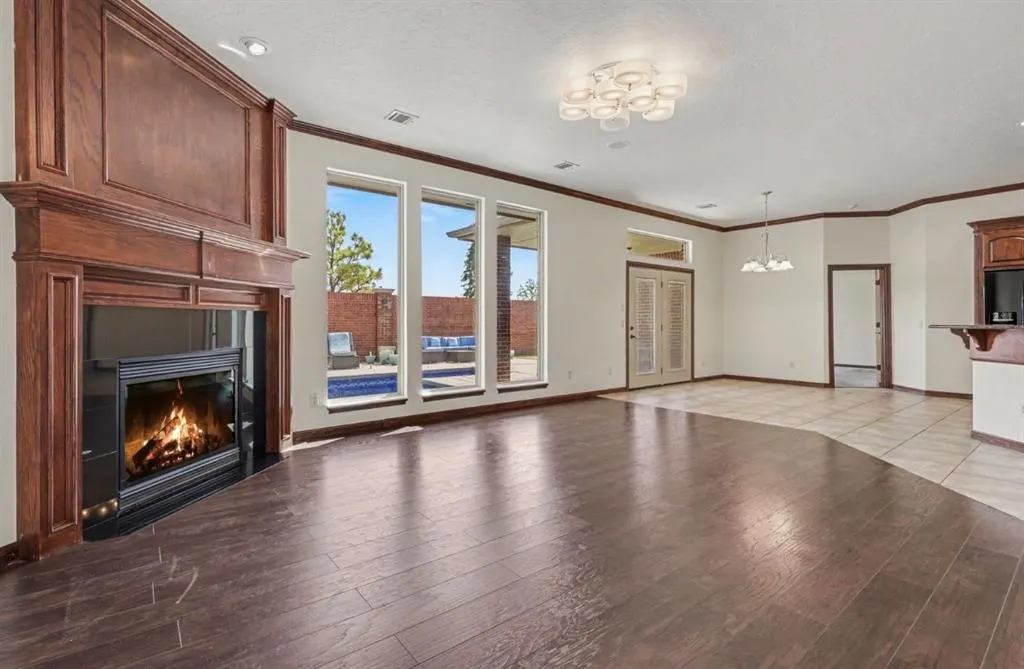 Photo 8 — 13608 Legacy Court, Oklahoma City, OK 73170