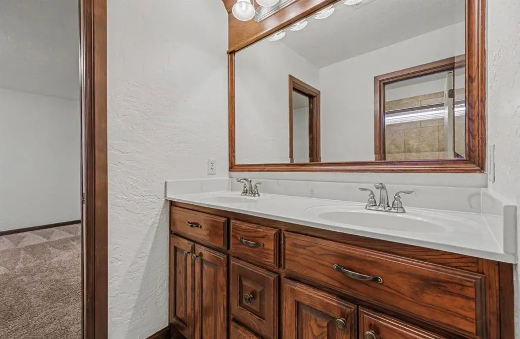 Photo 26 — 13608 Legacy Court, Oklahoma City, OK 73170