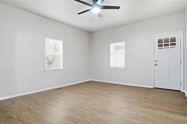 Photo 6 — 517 W Woodson Street, El Reno, OK 73036