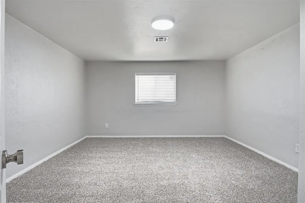 Photo 22 — 517 W Woodson Street, El Reno, OK 73036