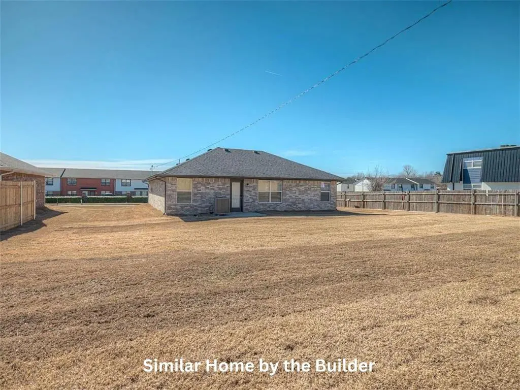 Photo 40 — 3304 S 23rd Street, Chickasha, OK 73018