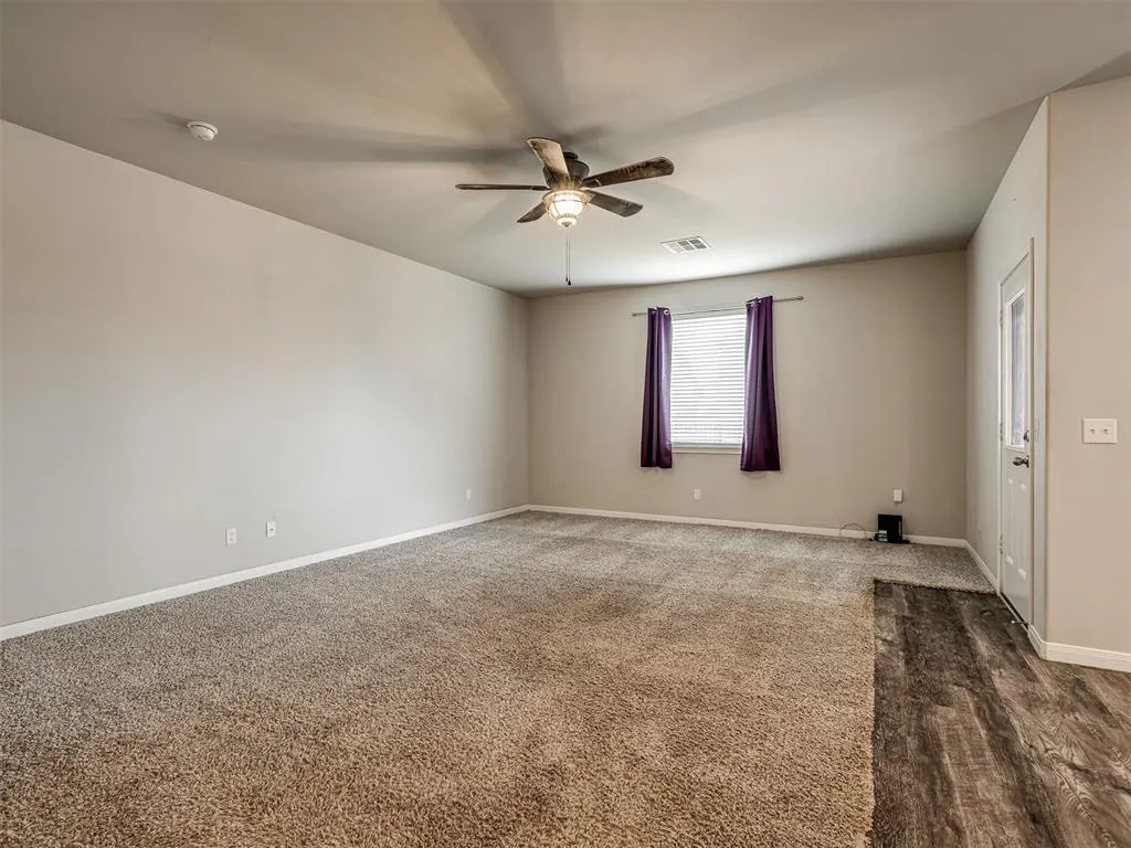 Photo 13 — 901 NW 3rd Street, Newcastle, OK 73065