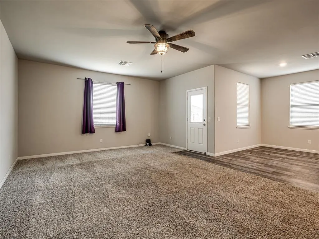Photo 14 — 901 NW 3rd Street, Newcastle, OK 73065