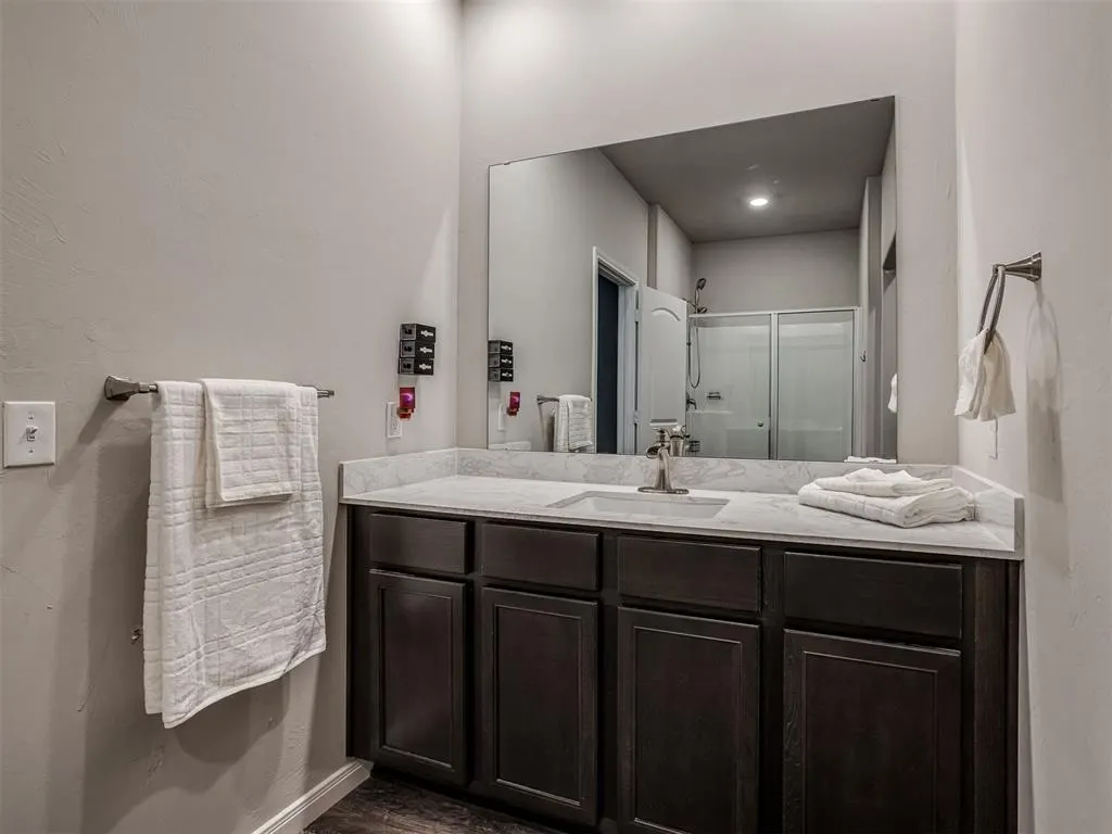 Photo 25 — 901 NW 3rd Street, Newcastle, OK 73065