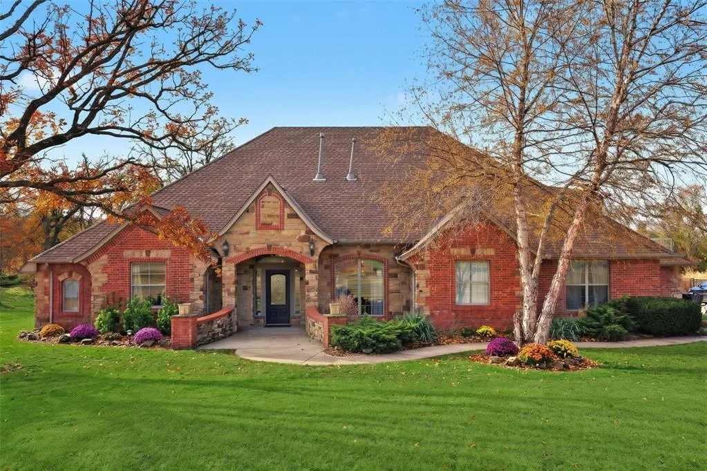 Front exterior — 7416 NE 133rd Street, Edmond, OK 73013