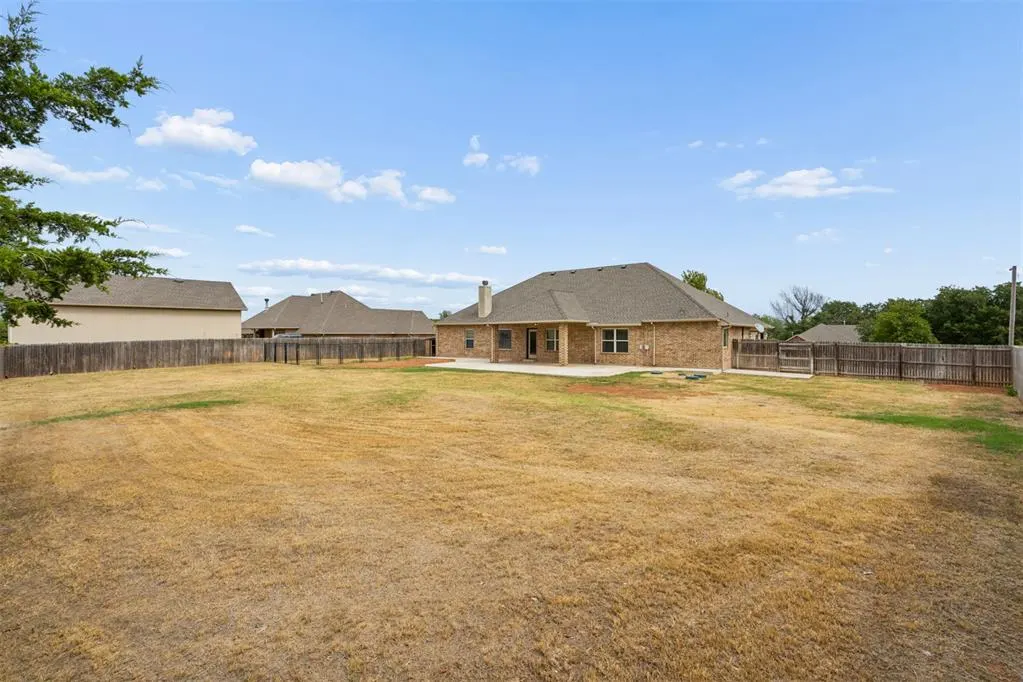 Photo 40 — 12205 Autumn Brook, Guthrie, OK 73044