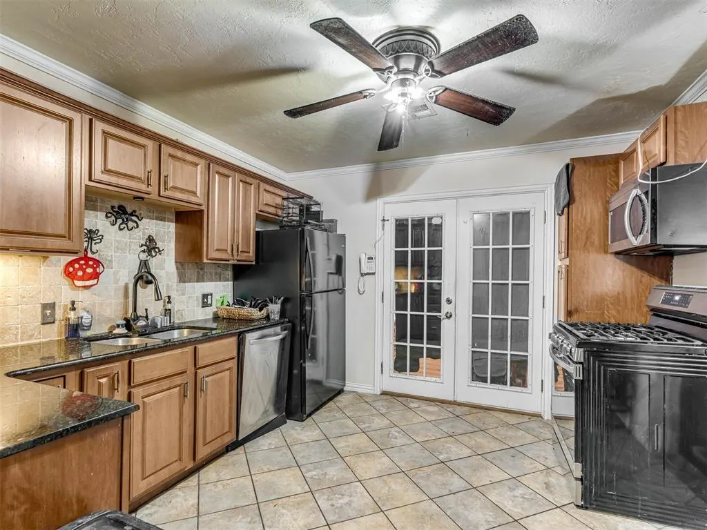 Photo 12 — 4744 SE 26th Street, Del City, OK 73115
