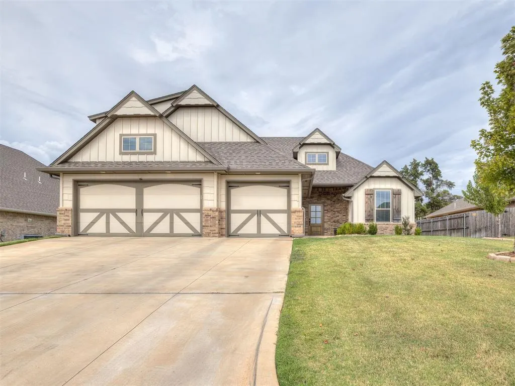 Front exterior — 8817 Stark Street, Arcadia, OK 73007