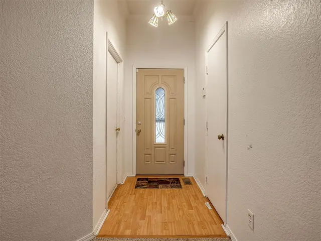 Photo 4 — 7804 NW 82nd Street, Oklahoma City, OK 73132