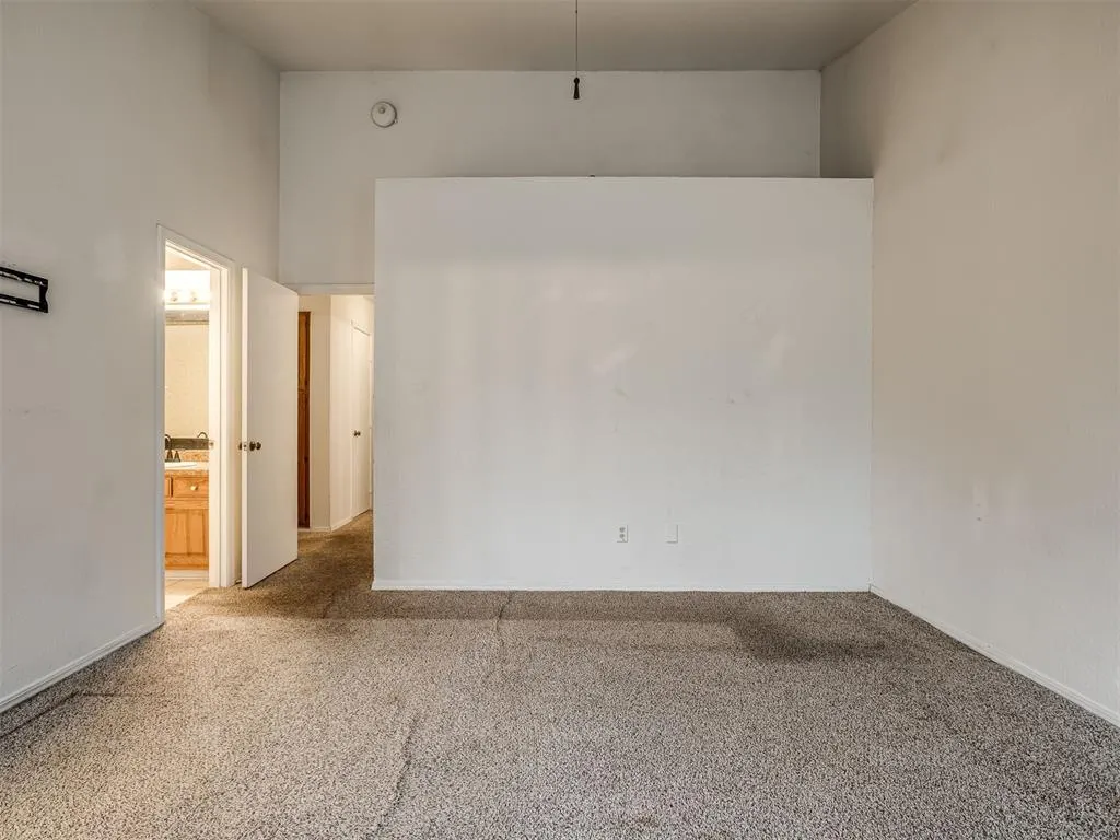 Photo 16 — 7804 NW 82nd Street, Oklahoma City, OK 73132
