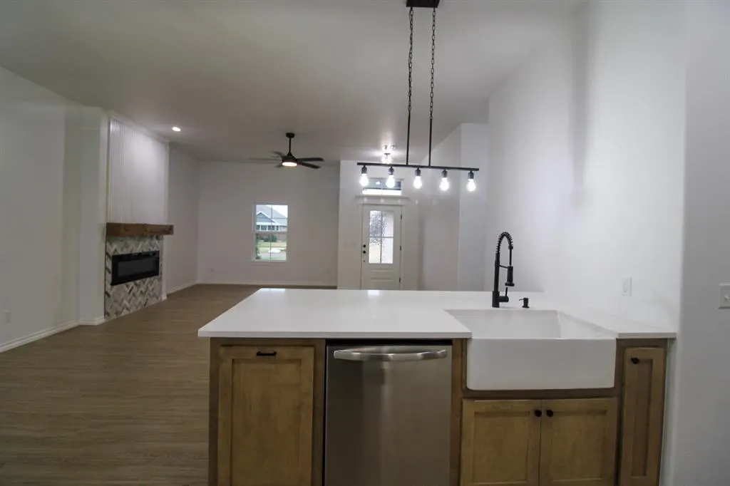 Photo 10 — 606 Laurel Grove, Washington, OK 73093