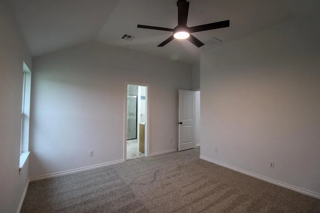 Photo 14 — 606 Laurel Grove, Washington, OK 73093