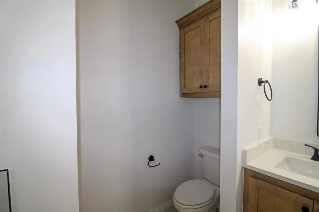 Photo 18 — 606 Laurel Grove, Washington, OK 73093