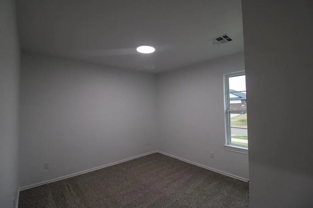 Photo 23 — 606 Laurel Grove, Washington, OK 73093