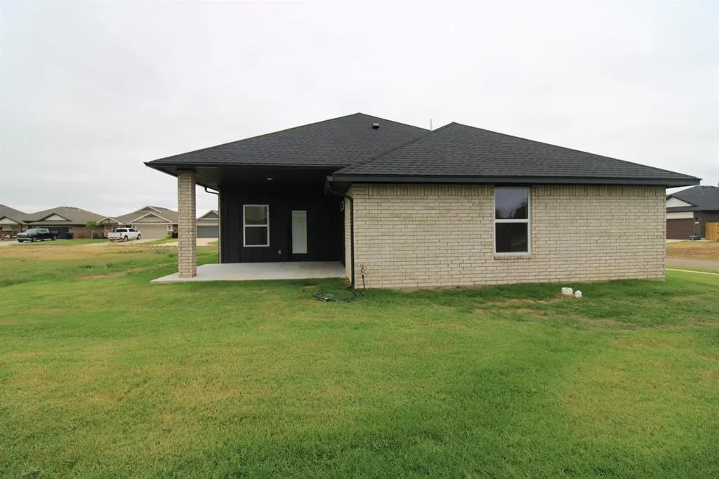 Photo 25 — 606 Laurel Grove, Washington, OK 73093