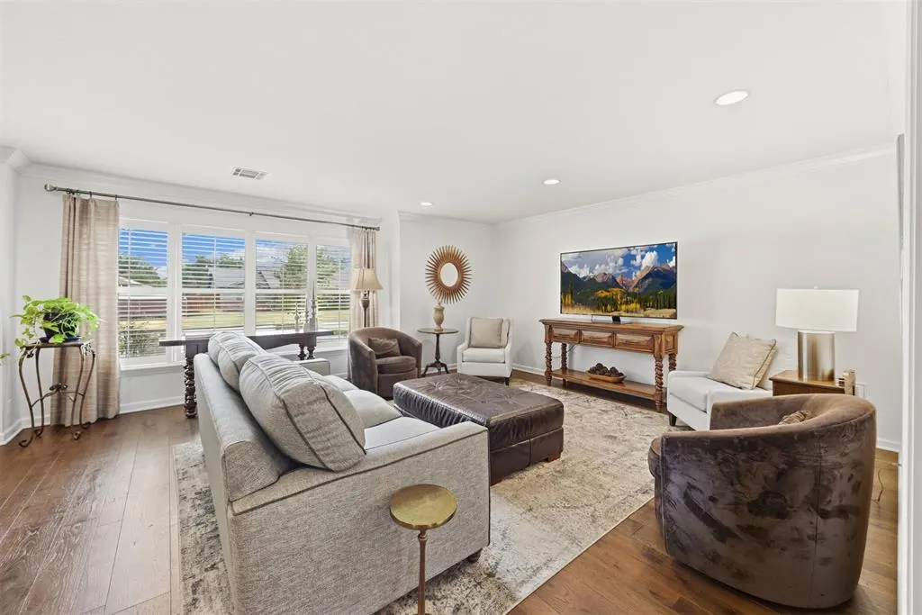 Photo 4 — 2217 NW 56th Terrace, Oklahoma City, OK 73112