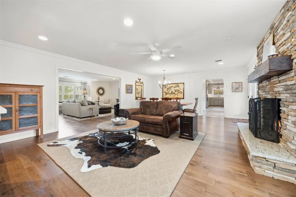 Photo 9 — 2217 NW 56th Terrace, Oklahoma City, OK 73112