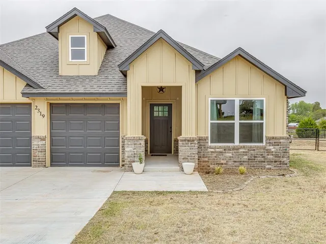 Photo 3 — 2319 N Greys Harbor Road, Blanchard, OK 73010
