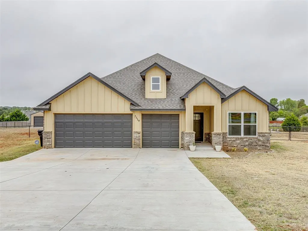 Photo 6 — 2319 N Greys Harbor Road, Blanchard, OK 73010