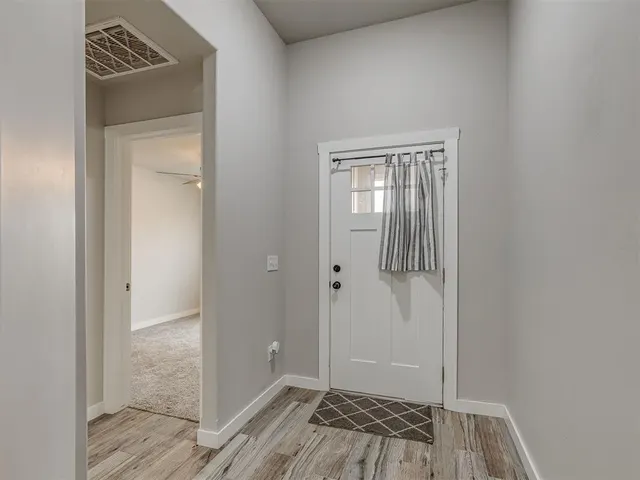Photo 7 — 2319 N Greys Harbor Road, Blanchard, OK 73010
