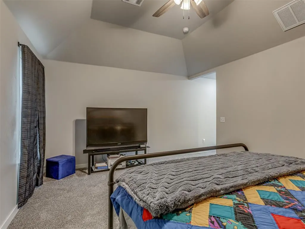 Photo 24 — 2319 N Greys Harbor Road, Blanchard, OK 73010
