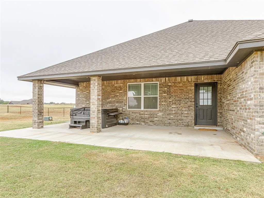 Photo 41 — 2319 N Greys Harbor Road, Blanchard, OK 73010