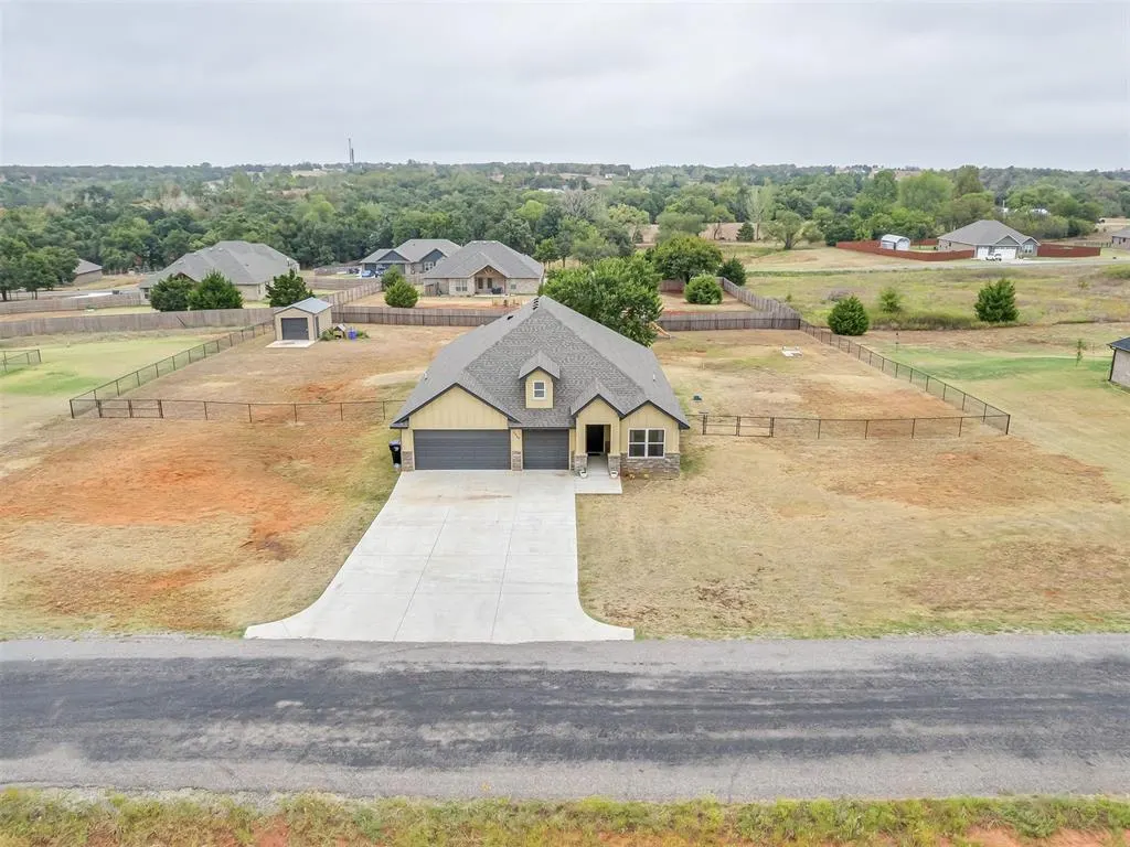 Photo 48 — 2319 N Greys Harbor Road, Blanchard, OK 73010