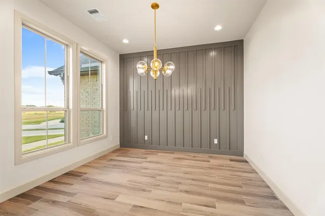 Photo 8 — 2401 Heathery Park, Oklahoma City, OK 73128