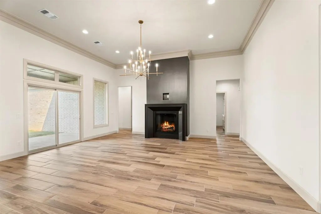 Photo 9 — 2401 Heathery Park, Oklahoma City, OK 73128