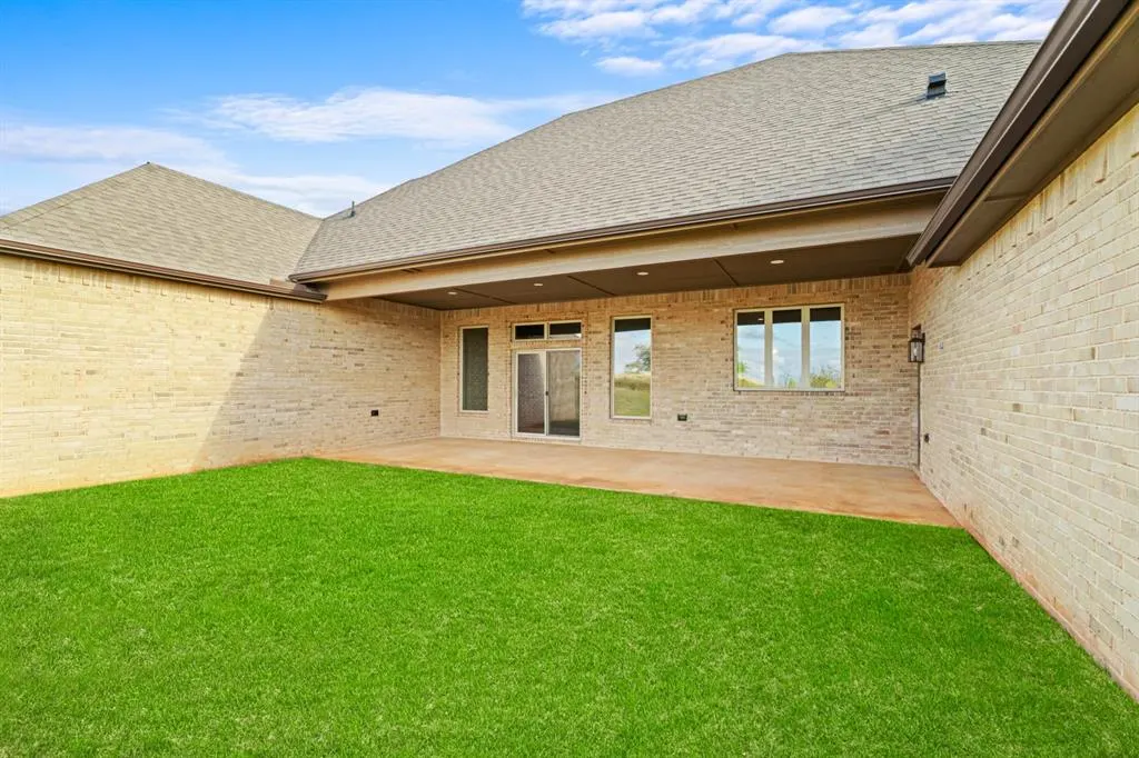 Photo 44 — 2401 Heathery Park, Oklahoma City, OK 73128