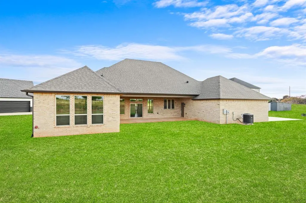 Photo 45 — 2401 Heathery Park, Oklahoma City, OK 73128