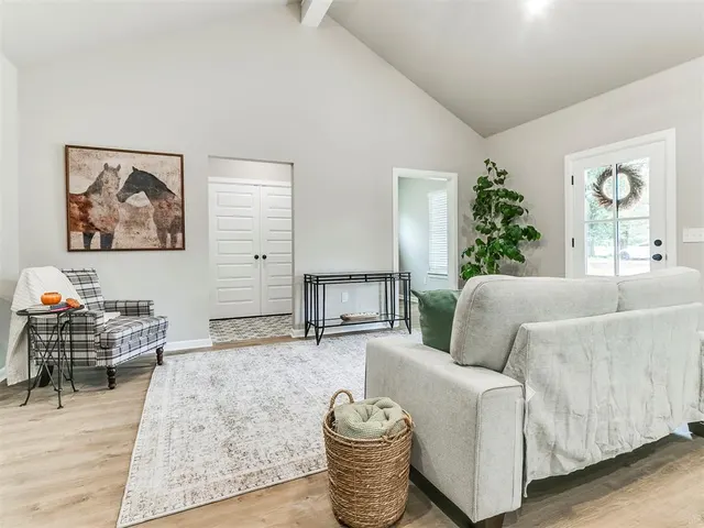 Photo 8 — 226 E Oklahoma Avenue, Kingfisher, OK 73750