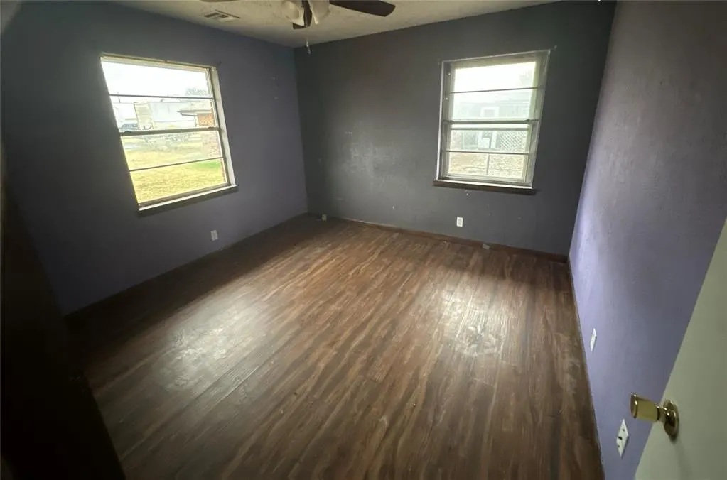 Photo 9 — 820 N Meta Street, Cordell, OK 73632