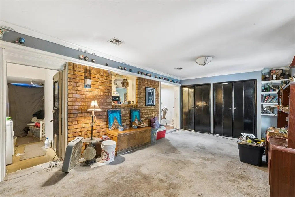Photo 13 — 908 SW 3rd Street, Moore, OK 73160
