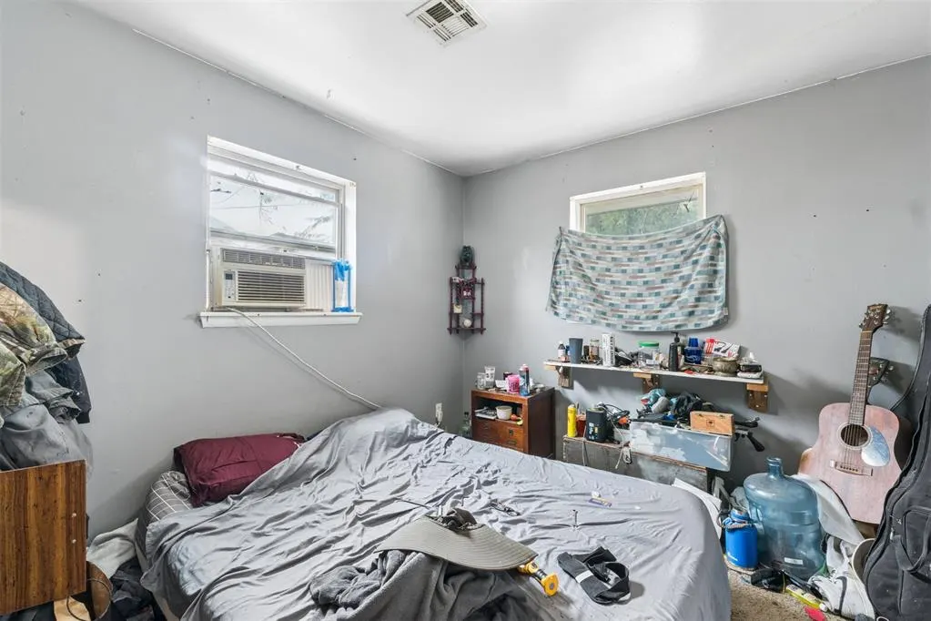 Photo 20 — 908 SW 3rd Street, Moore, OK 73160