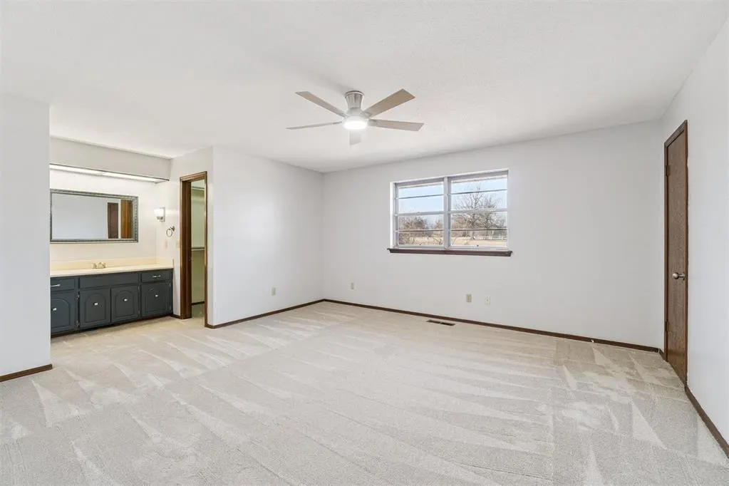 Photo 34 — 11805 Ashford Drive, Yukon, OK 73099