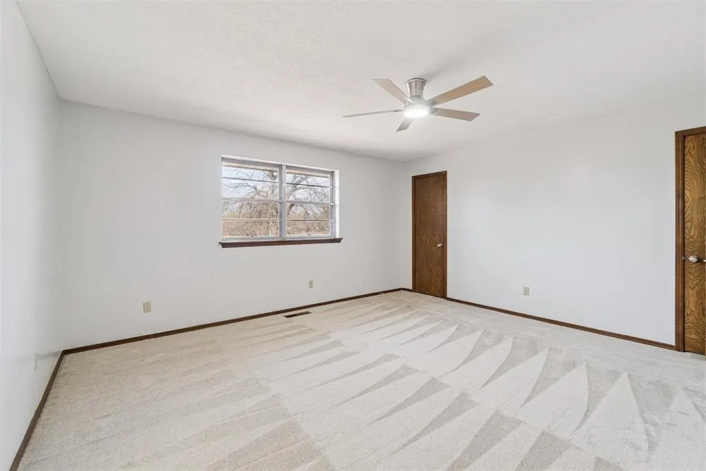 Photo 37 — 11805 Ashford Drive, Yukon, OK 73099