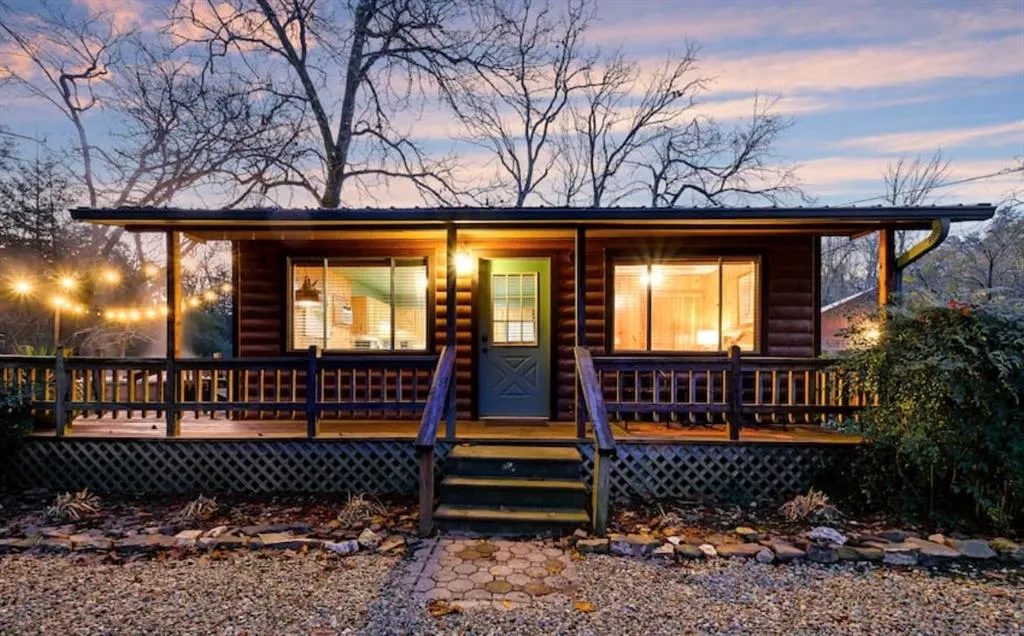Front exterior — 44 Bobber Road, Broken Bow, OK 74728