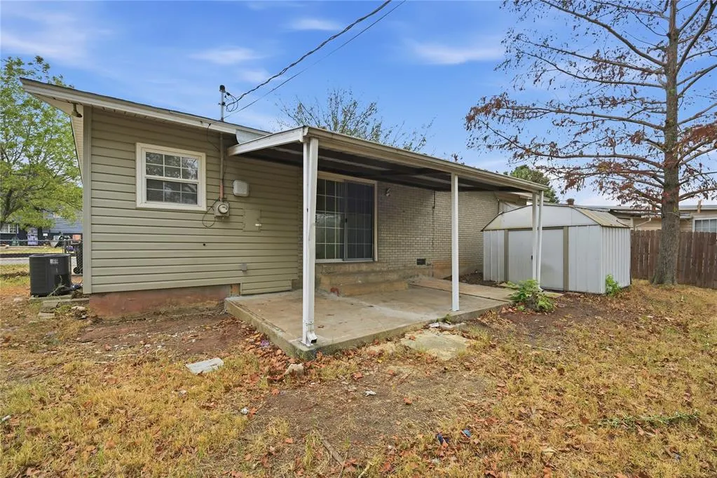 Photo 20 — 2117 Queensbury Road, Moore, OK 73160