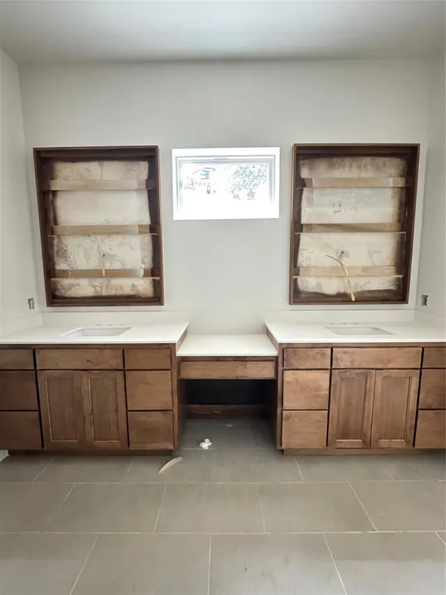 Photo 8 — 909 Villas Creek Drive, Edmond, OK 73003